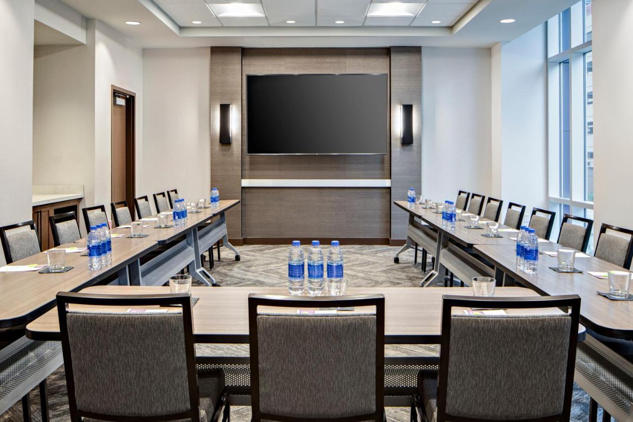 Hyatt Place Grand Rapids Downtown Экстерьер фото