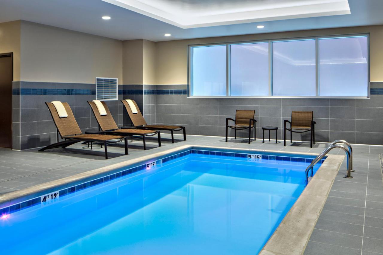 Отель Hyatt Place Grand Rapids Downtown Экстерьер фото