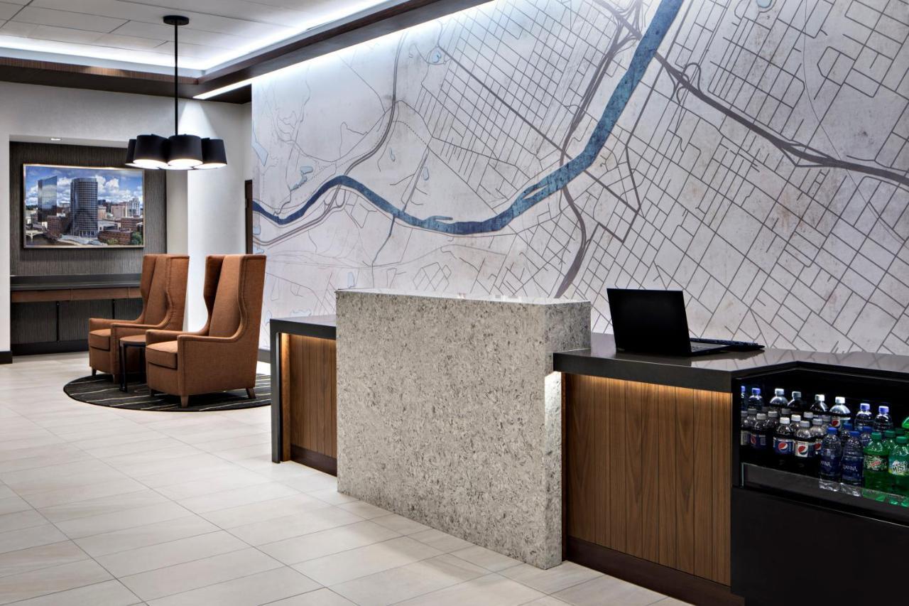 Отель Hyatt Place Grand Rapids Downtown Экстерьер фото