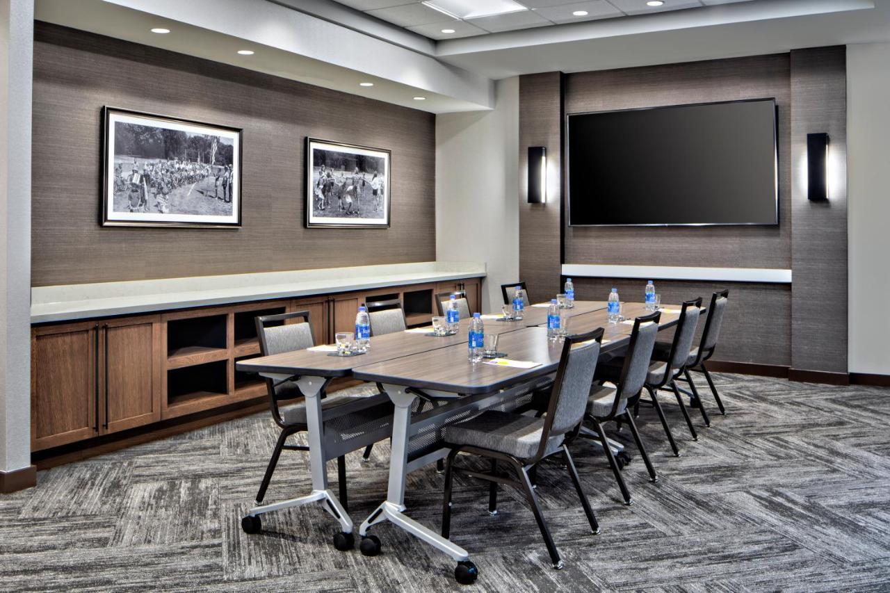 Hyatt Place Grand Rapids Downtown Экстерьер фото